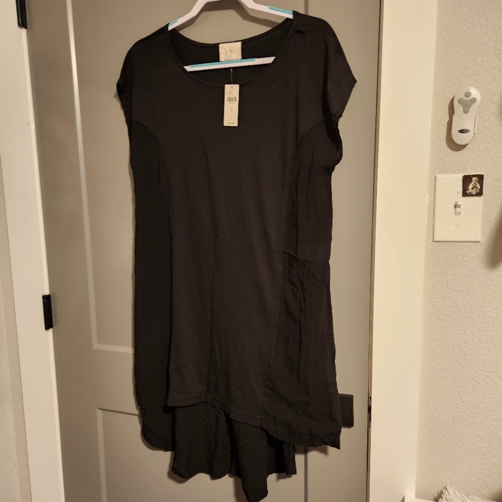 T.La by Anthropologie Black shirt, Size S